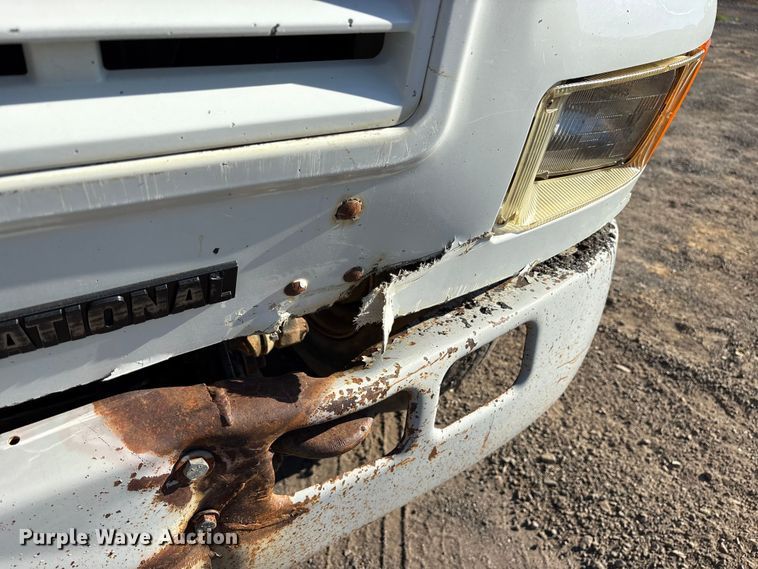 image for item ET7245 1991 International F-4900 dump truck