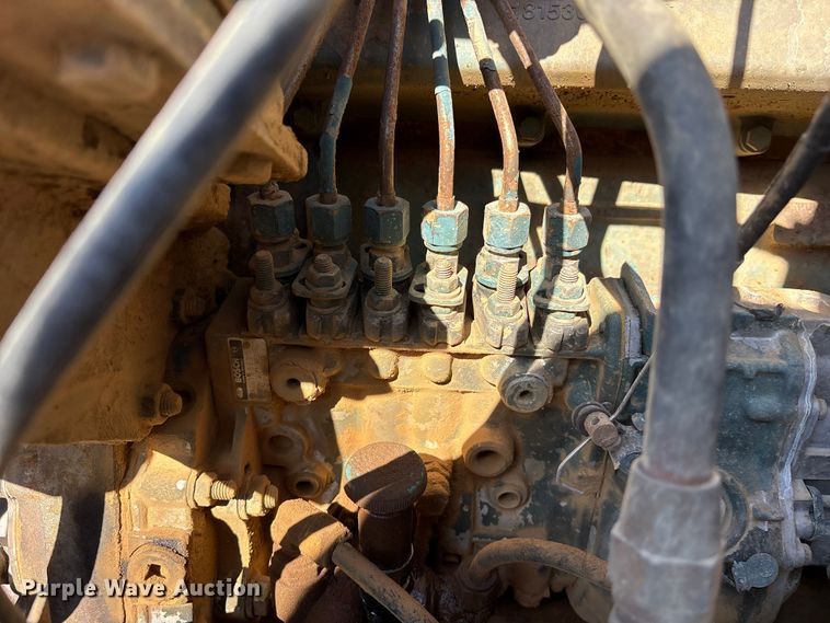 image for item ET7245 1991 International F-4900 dump truck