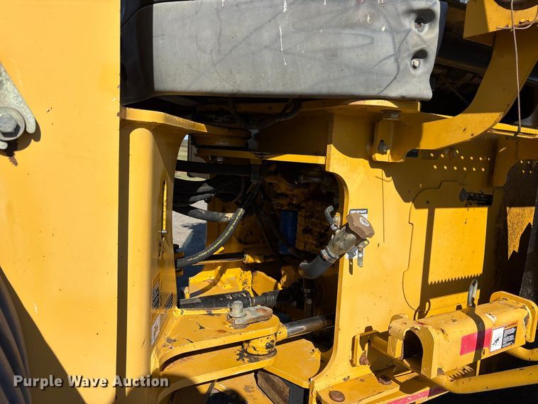 image for item ET7247 2008 John Deere 544J wheel loader