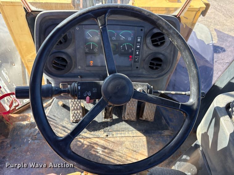 image for item ET7247 2008 John Deere 544J wheel loader