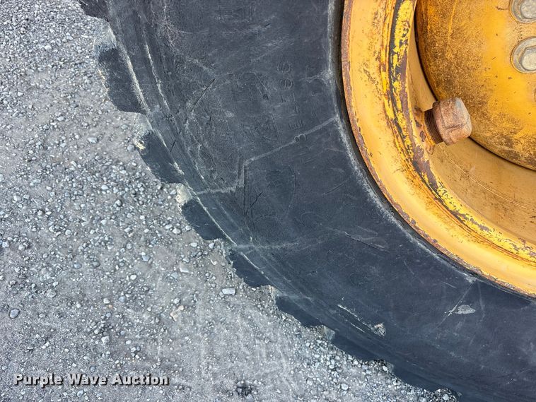 image for item ET7247 2008 John Deere 544J wheel loader