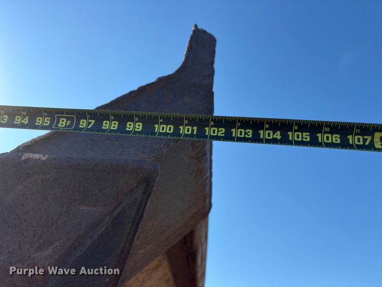 image for item ET7250 1997 Caterpillar D250E articulated haul truck