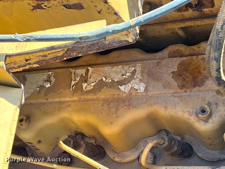 image for item ET7250 1997 Caterpillar D250E articulated haul truck