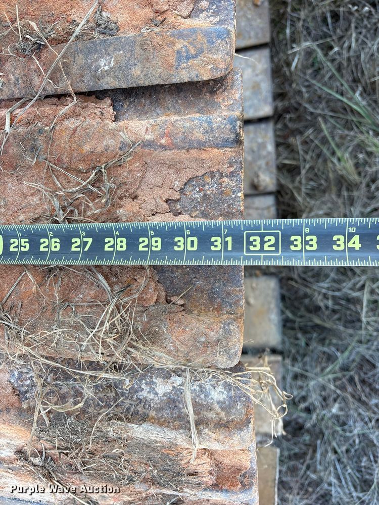 image for item ET7279 1986 John Deere 790 excavator