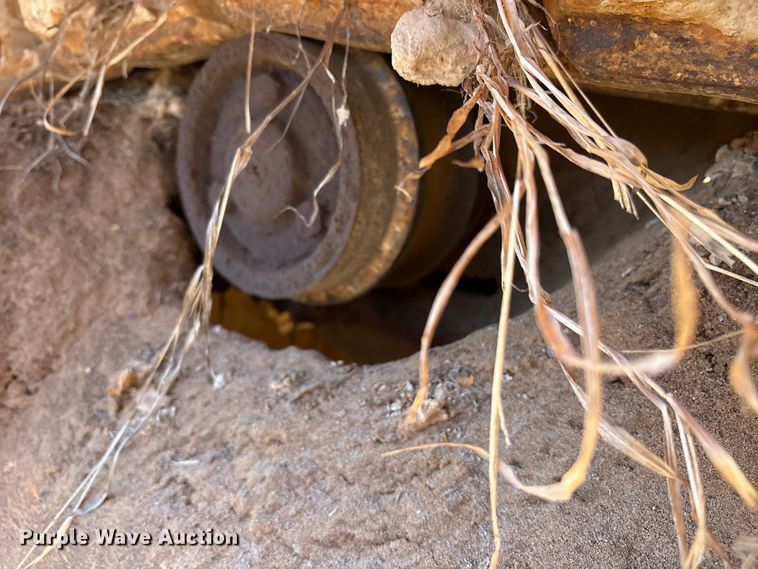 image for item ET7279 1986 John Deere 790 excavator