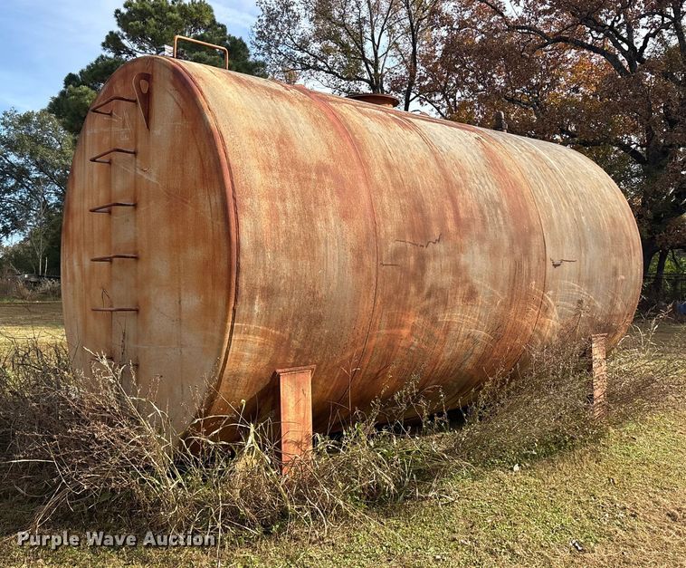 image for item ET7288 1989 Newberry Tanks, Inc. tank