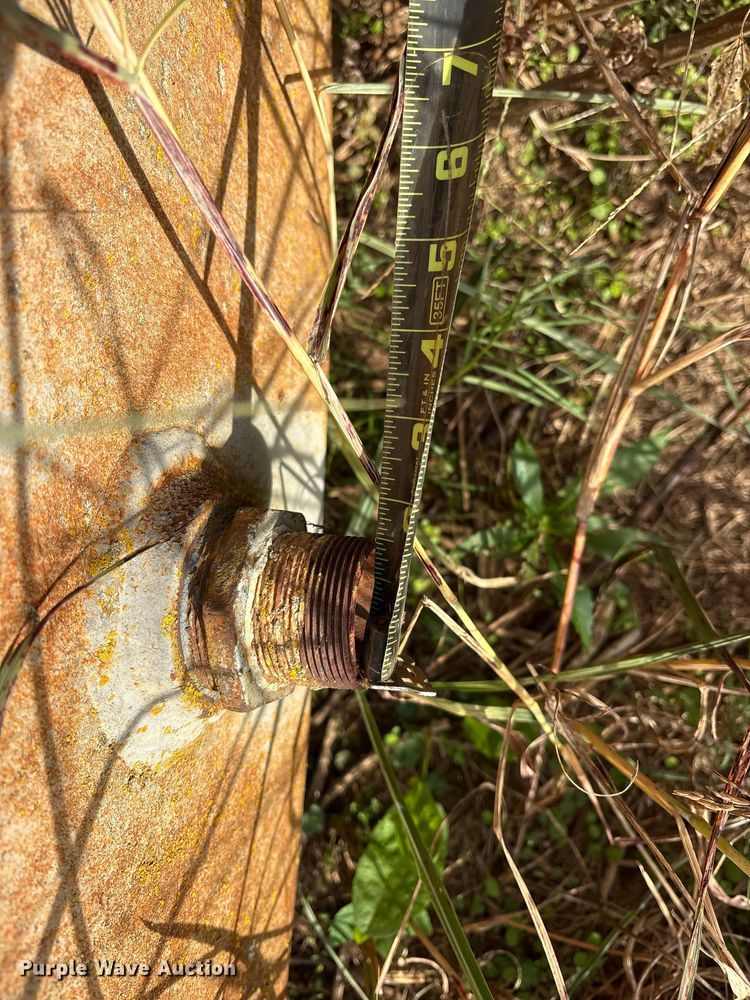 image for item ET7288 1989 Newberry Tanks, Inc. tank