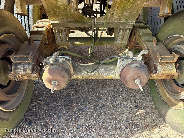 image for item ET7289 1985 Clement LW3224BT end dump trailer