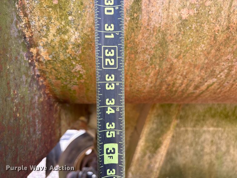 image for item ET7289 1985 Clement LW3224BT end dump trailer