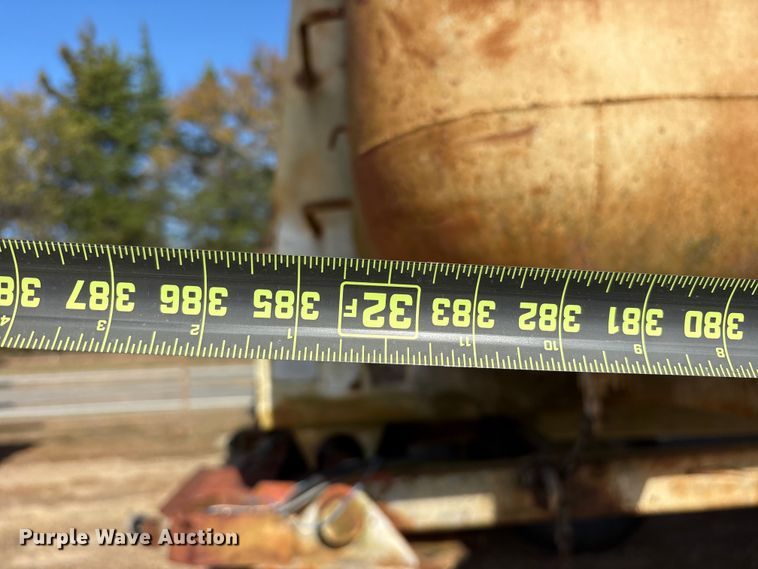 image for item ET7289 1985 Clement LW3224BT end dump trailer