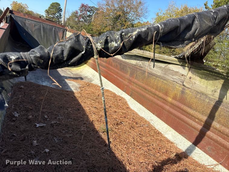 image for item ET7289 1985 Clement LW3224BT end dump trailer