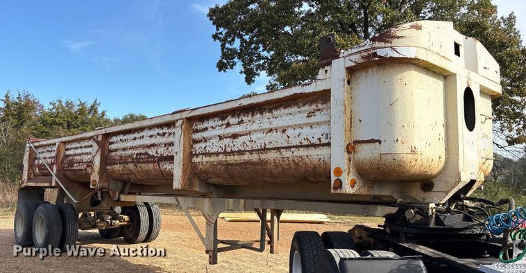 image for item ET7290 1997 Clement LW3236 end dump trailer