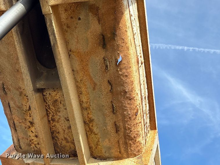 image for item ET7290 1997 Clement LW3236 end dump trailer