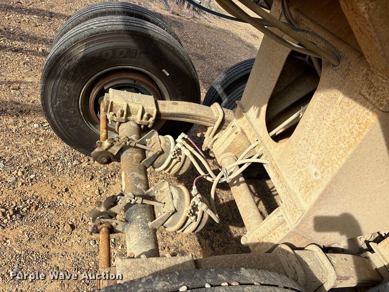 image for item ET7290 1997 Clement LW3236 end dump trailer