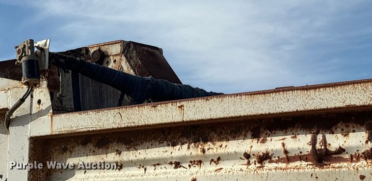 image for item ET7290 1997 Clement LW3236 end dump trailer