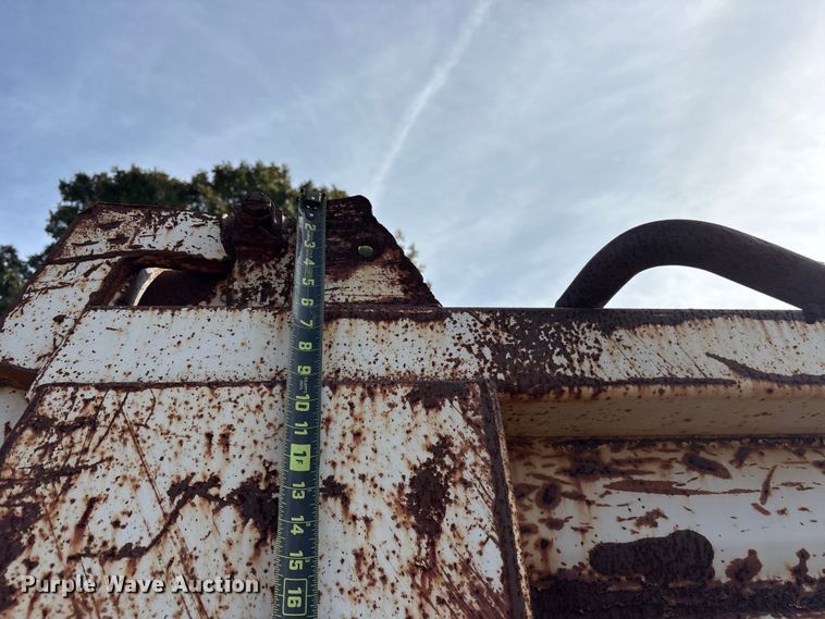 image for item ET7290 1997 Clement LW3236 end dump trailer