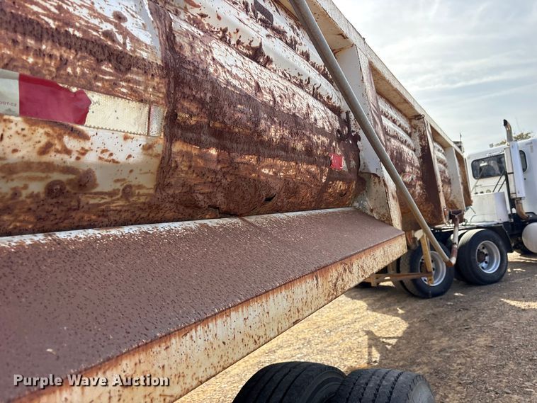 image for item ET7290 1997 Clement LW3236 end dump trailer