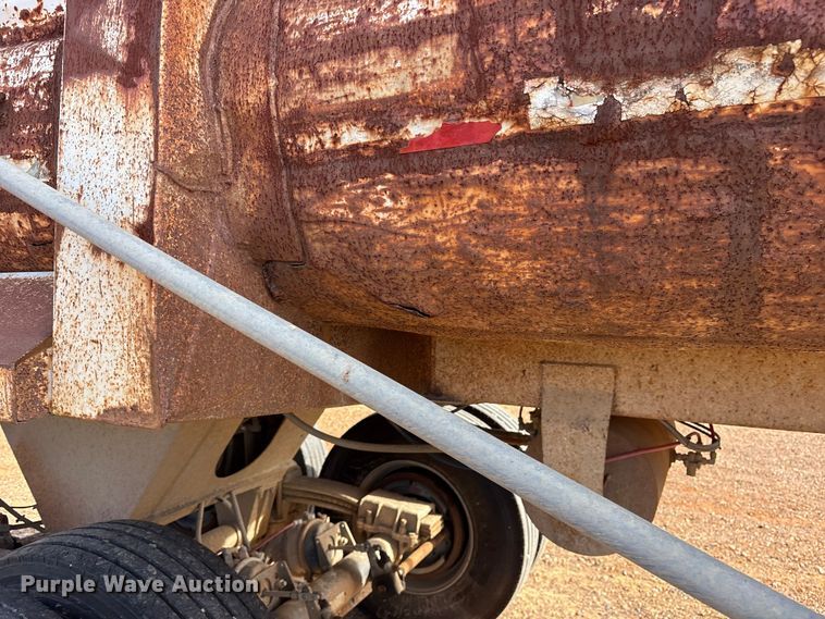 image for item ET7290 1997 Clement LW3236 end dump trailer