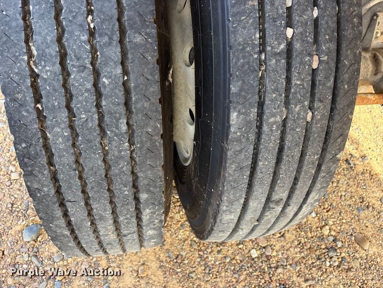 image for item ET7290 1997 Clement LW3236 end dump trailer