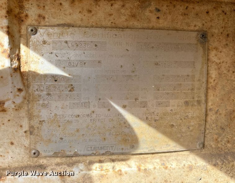 image for item ET7290 1997 Clement LW3236 end dump trailer