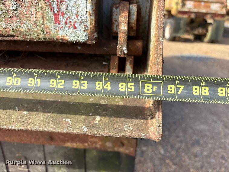 image for item ET7292 2005 Leach Pup-Dump end dump pup trailer