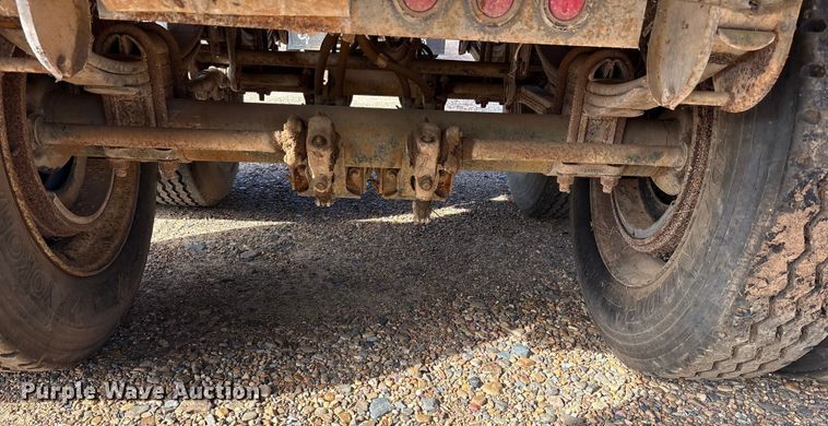 image for item ET7292 2005 Leach Pup-Dump end dump pup trailer