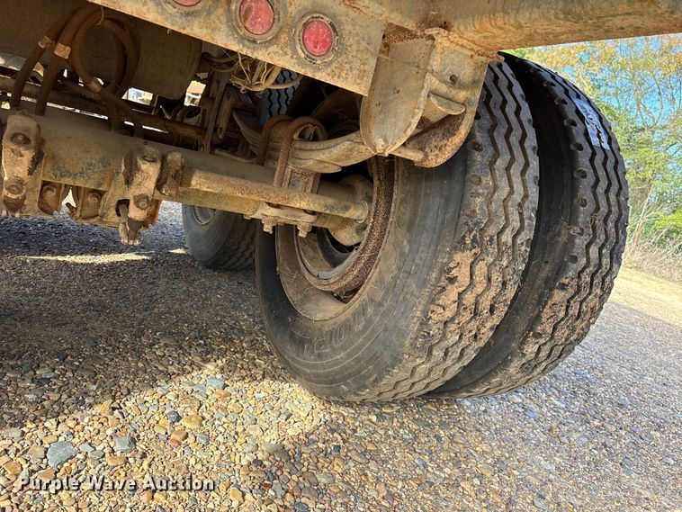 image for item ET7292 2005 Leach Pup-Dump end dump pup trailer