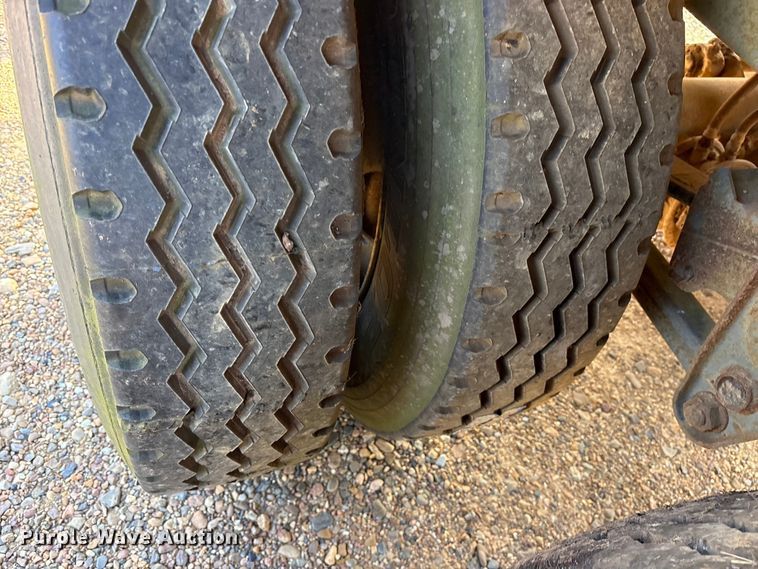 image for item ET7292 2005 Leach Pup-Dump end dump pup trailer