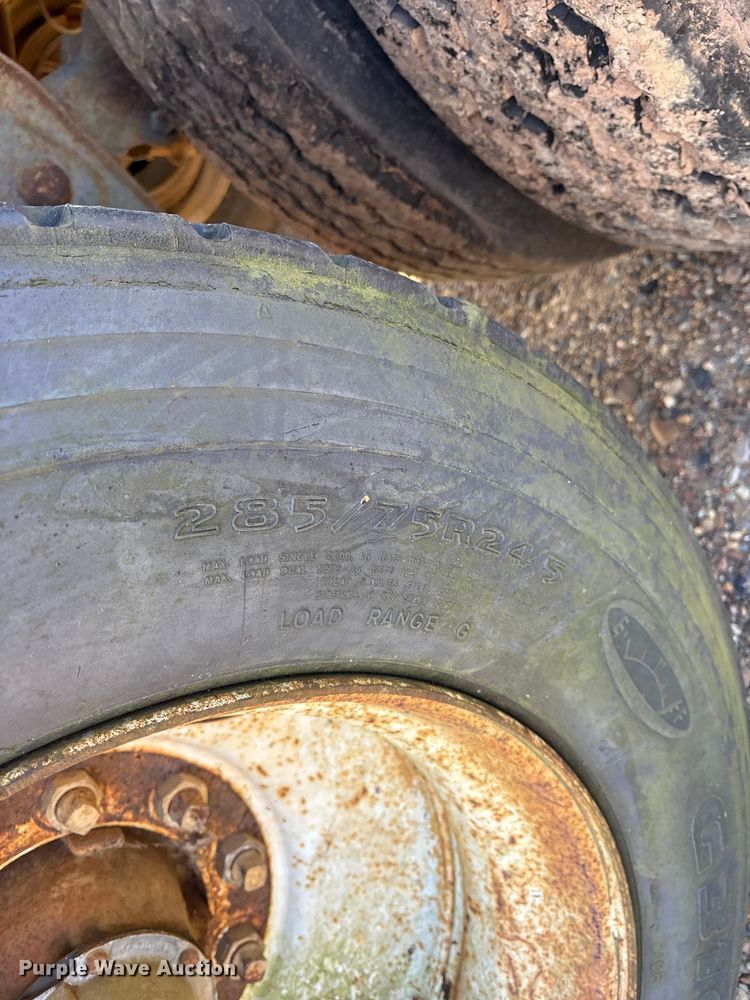 image for item ET7292 2005 Leach Pup-Dump end dump pup trailer