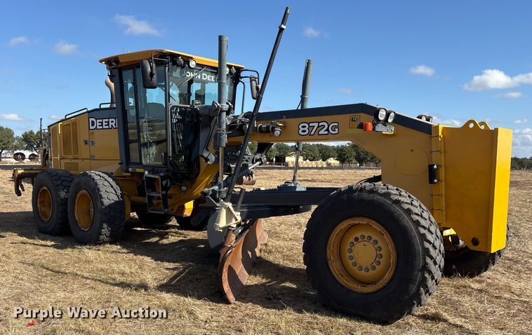 MOTOCONFORMADORA JOHN DEERE 872G 2011