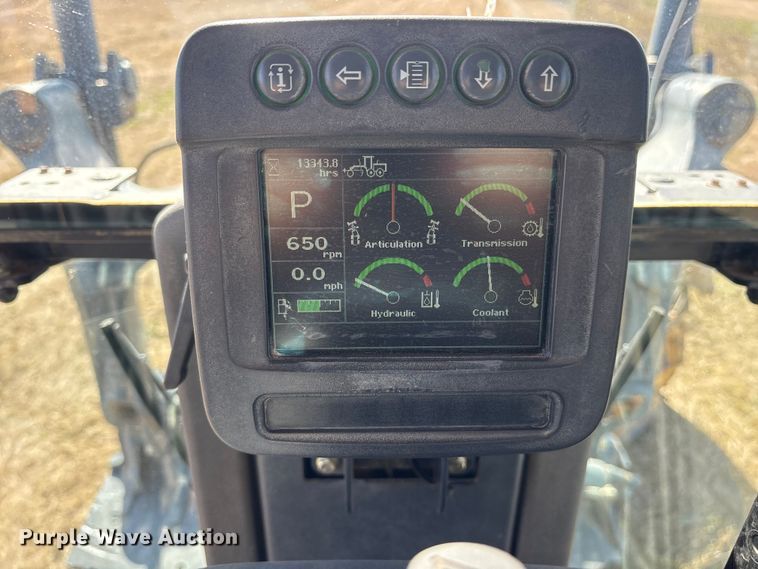 image for item ET7298 2011 John Deere 872G motor grader