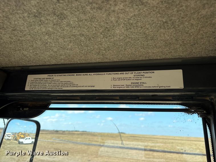 image for item ET7298 2011 John Deere 872G motor grader