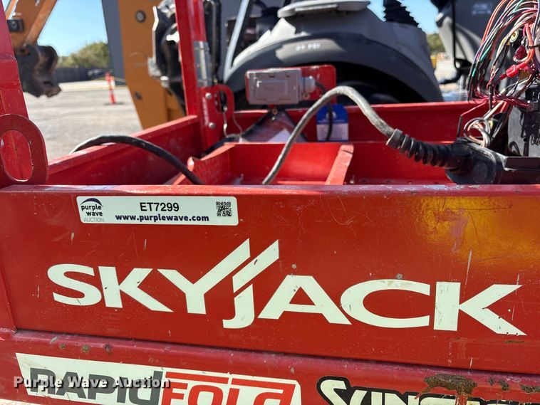 image for item ET7299 SkyJack SJ3219E scissor lift