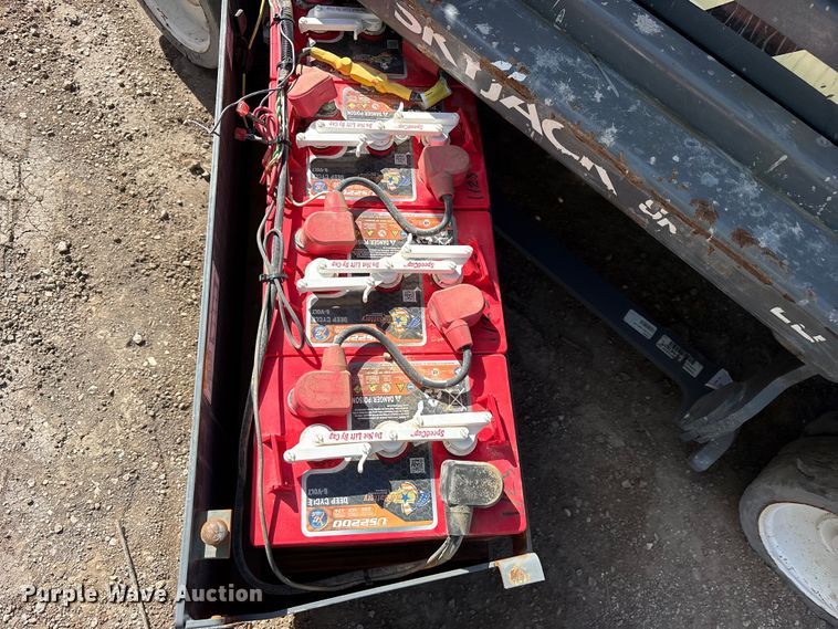 image for item ET7299 SkyJack SJ3219E scissor lift