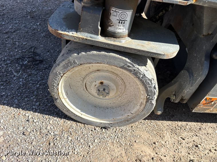 image for item ET7299 SkyJack SJ3219E scissor lift