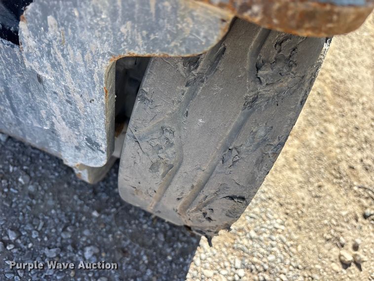 image for item ET7299 SkyJack SJ3219E scissor lift