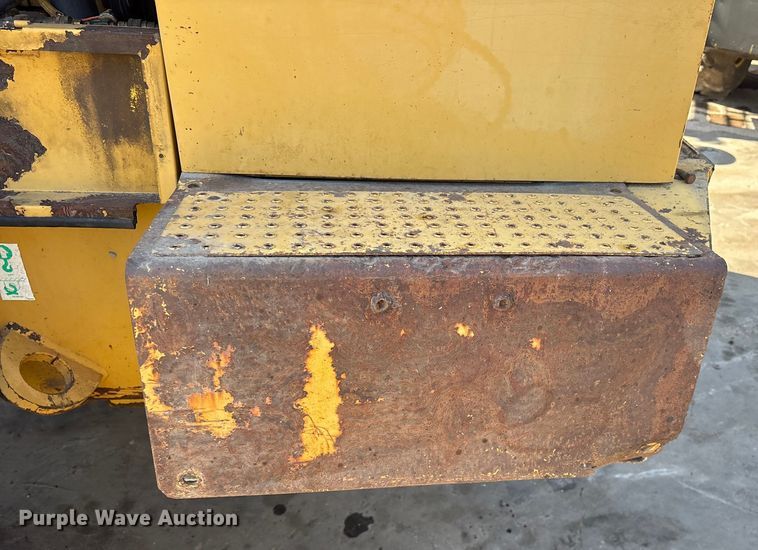 image for item ET7301 1994 Caterpillar 928F wheel loader