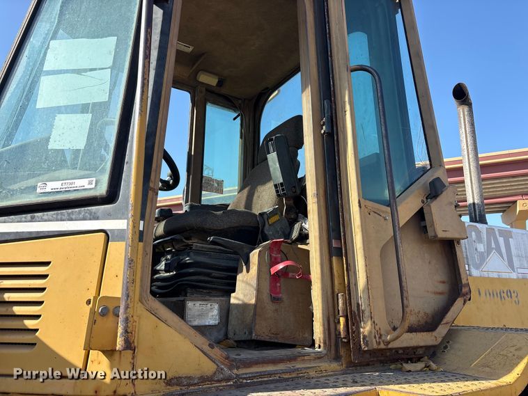 image for item ET7301 1994 Caterpillar 928F wheel loader