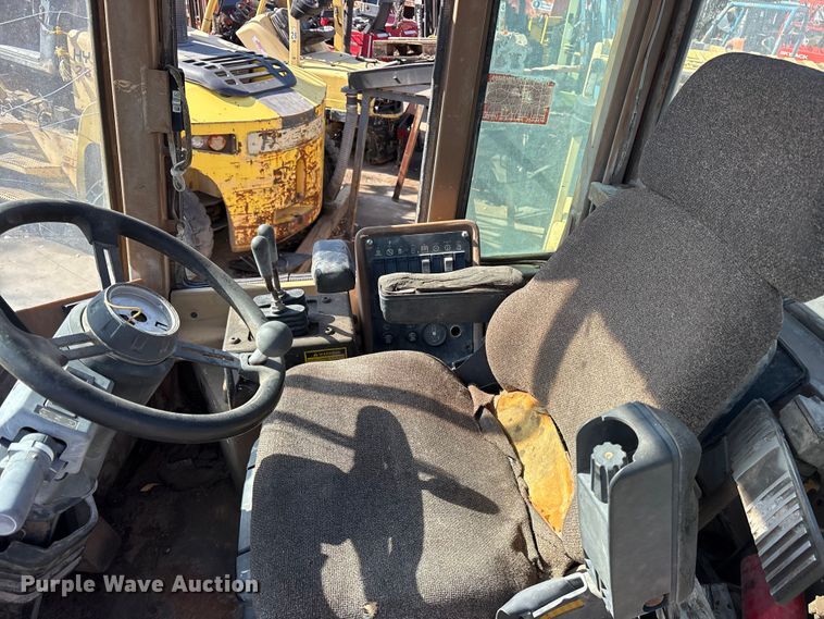 image for item ET7301 1994 Caterpillar 928F wheel loader