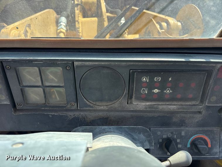 image for item ET7301 1994 Caterpillar 928F wheel loader