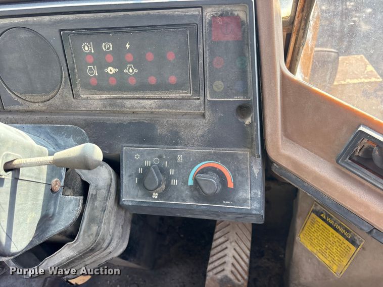 image for item ET7301 1994 Caterpillar 928F wheel loader