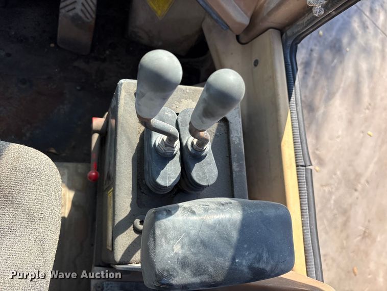 image for item ET7301 1994 Caterpillar 928F wheel loader