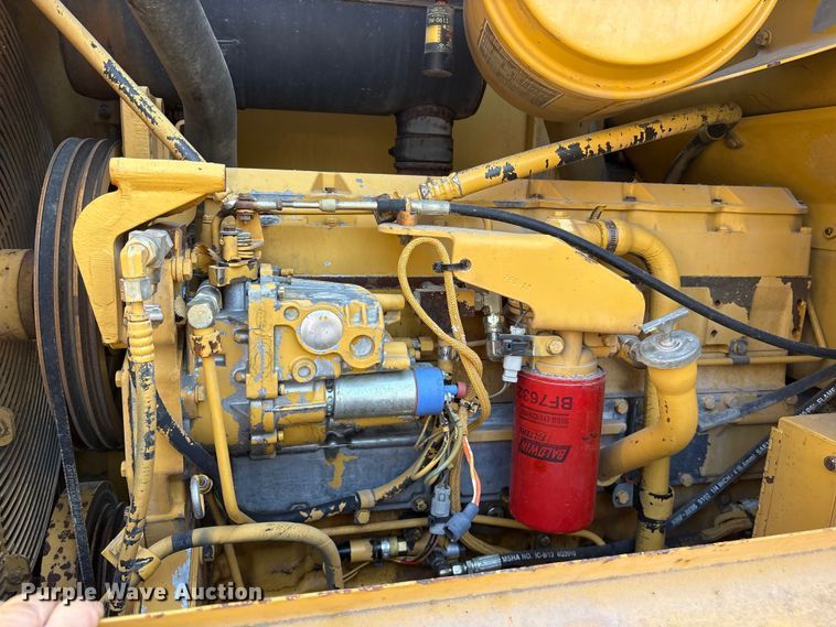 image for item ET7301 1994 Caterpillar 928F wheel loader