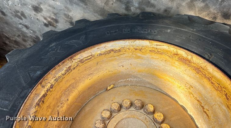 image for item ET7301 1994 Caterpillar 928F wheel loader
