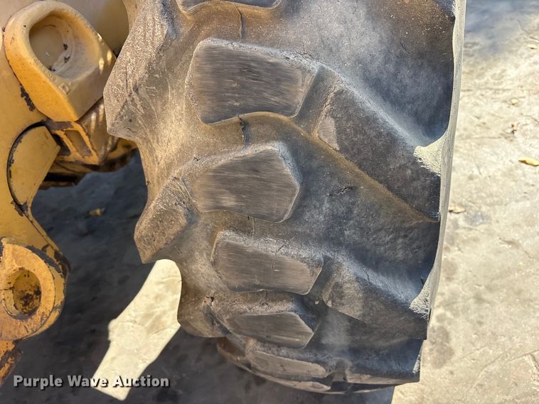 image for item ET7301 1994 Caterpillar 928F wheel loader