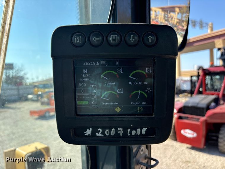 image for item ET7302 2014 John Deere 624K wheel loader