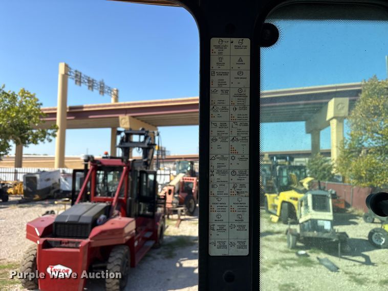 image for item ET7302 2014 John Deere 624K wheel loader