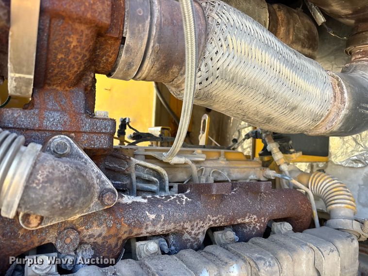 image for item ET7302 2014 John Deere 624K wheel loader