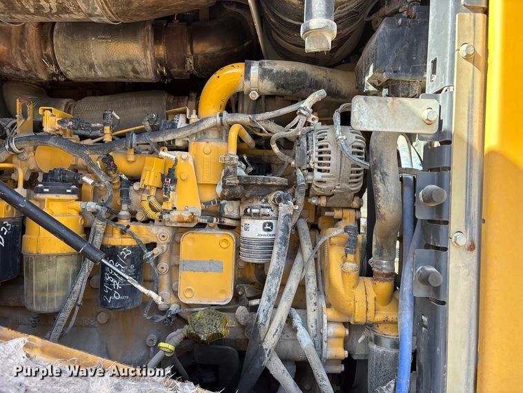 image for item ET7302 2014 John Deere 624K wheel loader