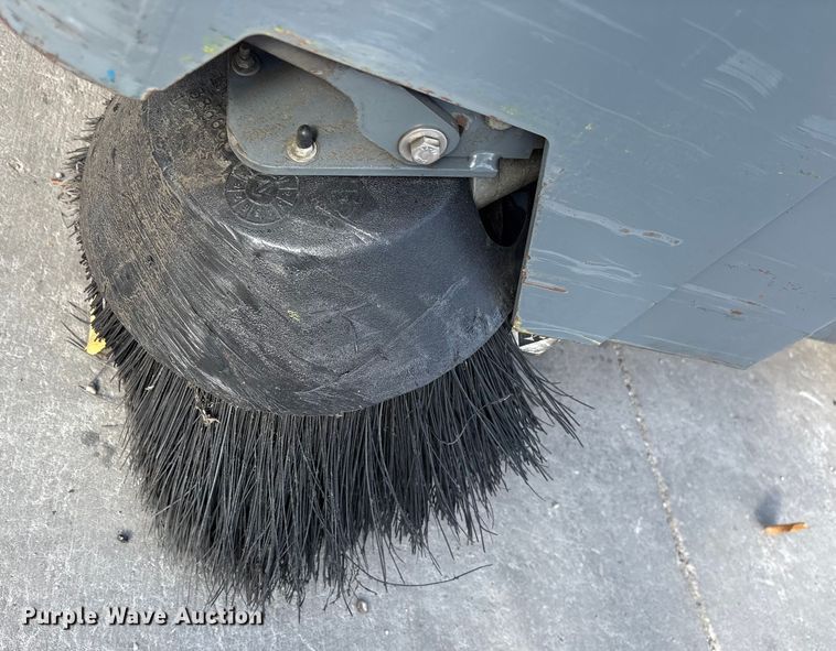 image for item ET7304 Tennant M17 floor scrubber